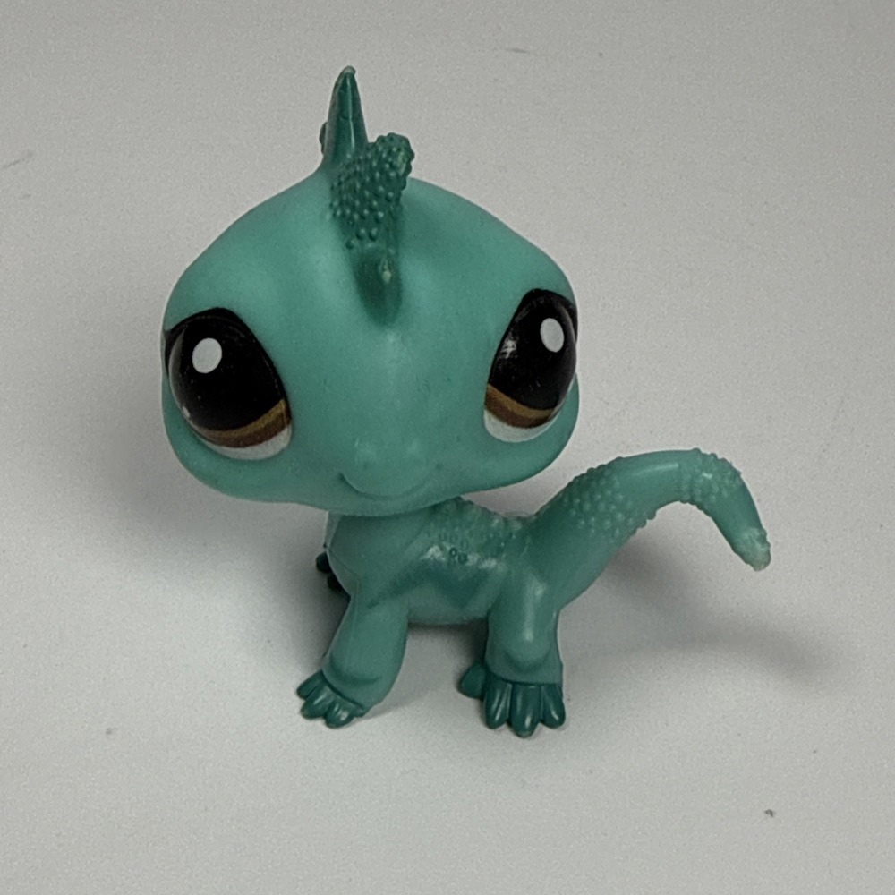 Littlest Pet Shop Iguana RARE Small‎ FlawAuthentic C-031G  2010